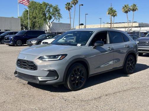 Urban Gray Pearl 2024 Honda HR-V Sport