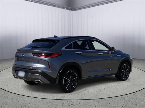 2025 INFINITI QX55 LUXE