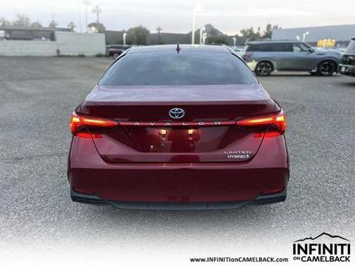 2019 Toyota Avalon Hybrid Limited