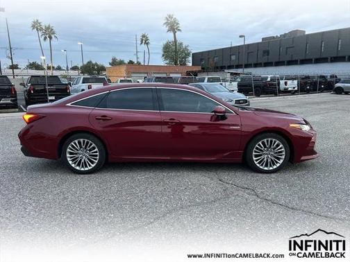2019 Toyota Avalon Hybrid Limited