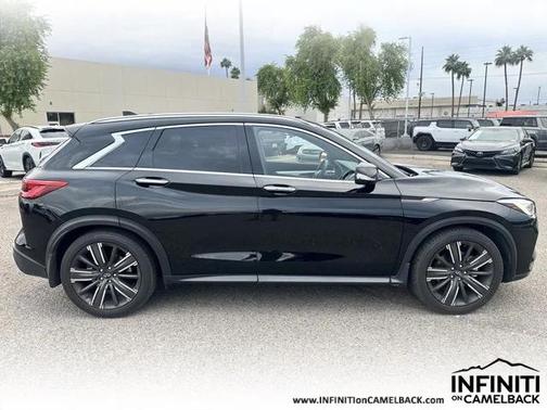 2021 INFINITI QX50 LUXE