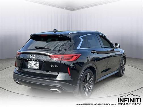 2021 INFINITI QX50 LUXE