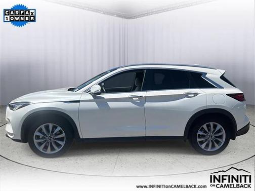 2022 INFINITI QX50 LUXE