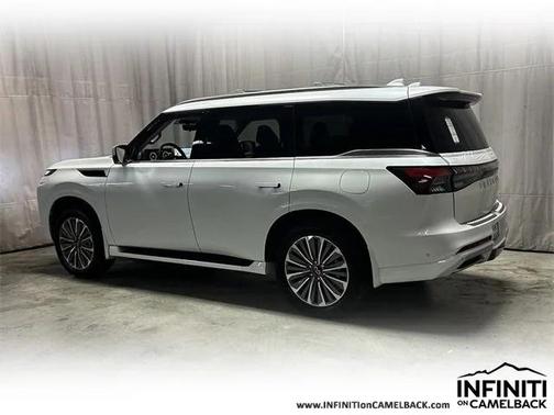 2025 INFINITI QX80 SENSORY AWD