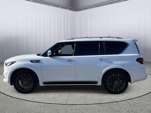 Moonstone 2024 INFINITI QX80 SENSORY AWD