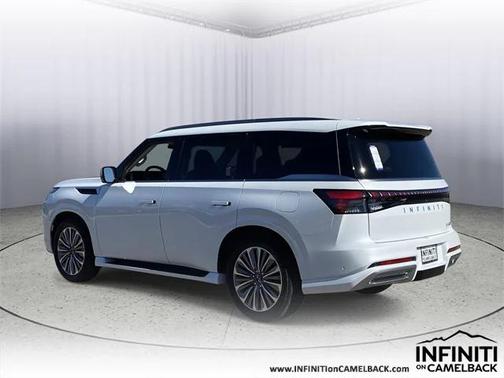 2025 INFINITI QX80 Luxe