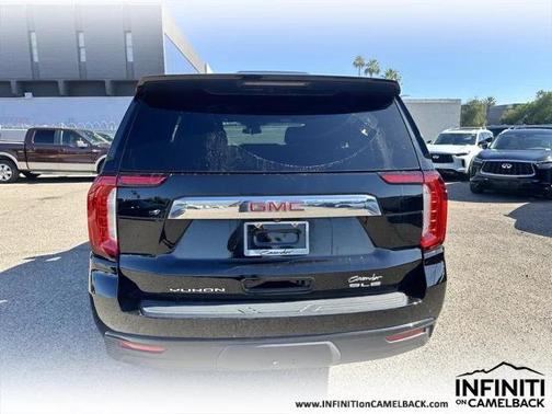 2023 GMC Yukon SLE