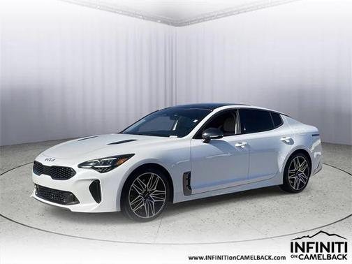 2022 Kia Stinger GT1