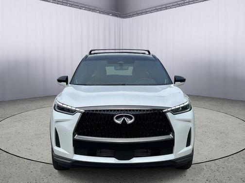 Radiant White/Black Obsidian 2026 INFINITI QX60 AUTOGRAPH