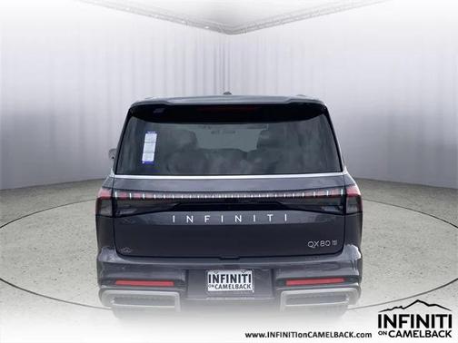 2026 INFINITI QX80 Luxe