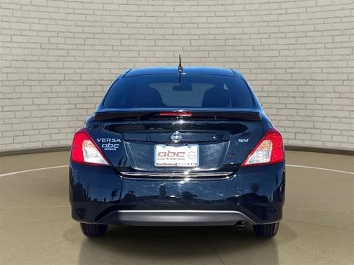 2017 Nissan Versa 1.6 SV