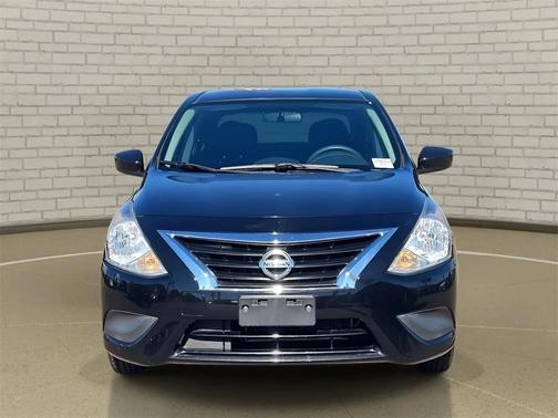 2017 Nissan Versa 1.6 SV