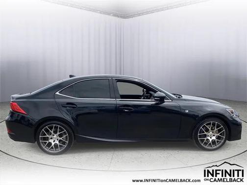 2018 Lexus IS 300 Base