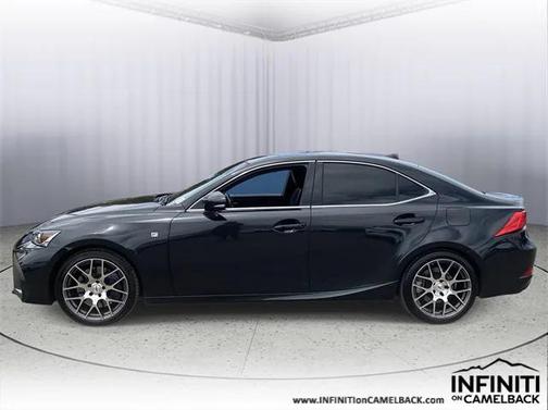 2018 Lexus IS 300 Base