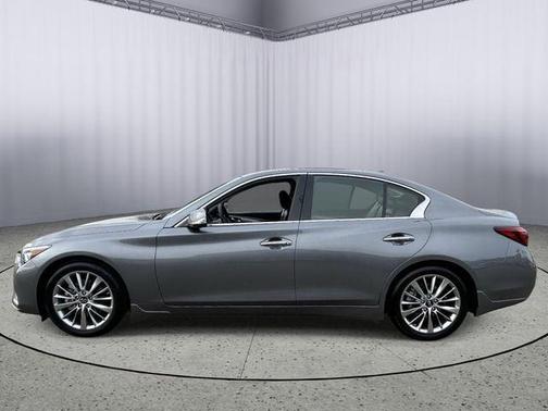 Graphite Shadow 2024 INFINITI Q50 3.0t LUXE