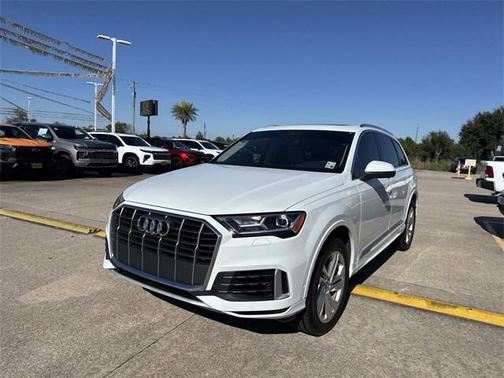 2020 Audi Q7 55 Premium Plus