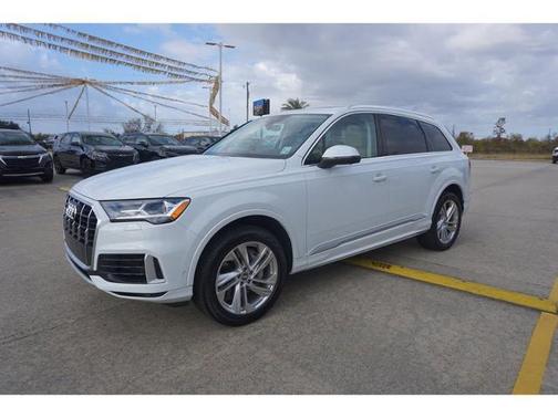 2020 Audi Q7 55 Premium Plus