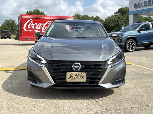 Gun Metallic 2025 Nissan Altima 2.5 SV