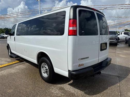2019 Chevrolet Express 3500 LS