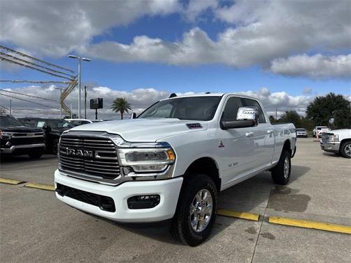 2024 RAM 2500 Laramie Crew Cab 4x4 6'4' Box