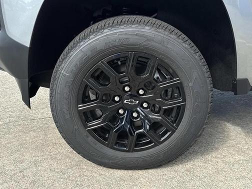 Sterling Gray Metallic 2026 Chevrolet Colorado WT