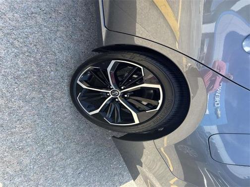 2025 Nissan Altima SR FWD