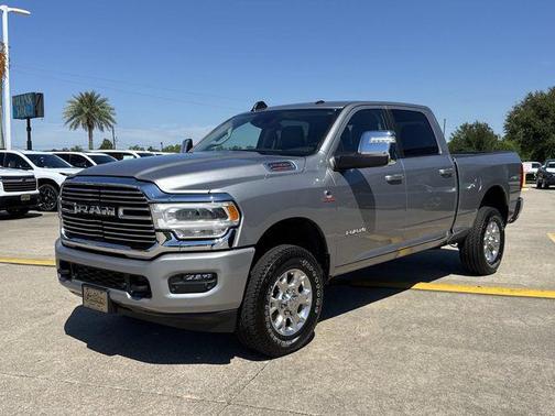 Billet Silver Metallic Clearcoat 2024 RAM 2500 Laramie Crew Cab 4x4 6'4' Box