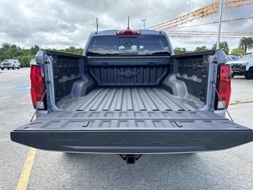 Sterling Gray Metallic 2026 Chevrolet Colorado Trail Boss