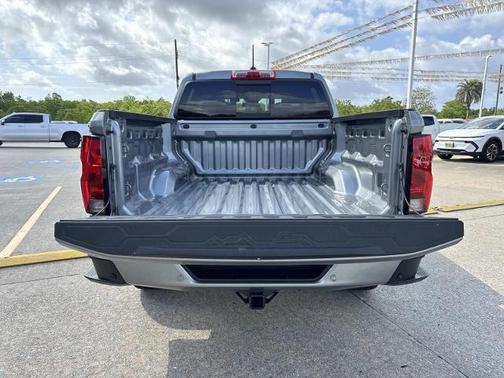 Sterling Gray Metallic 2026 Chevrolet Colorado LT