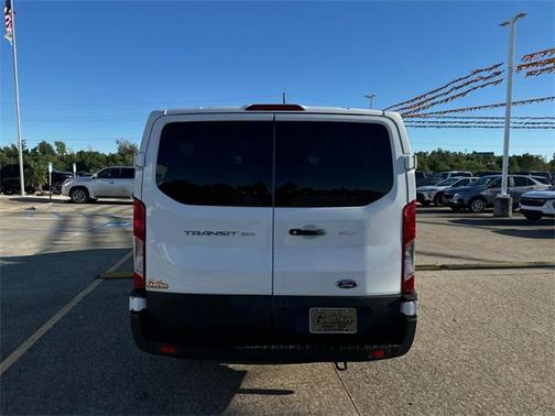 2022 Ford Transit-350 XLT