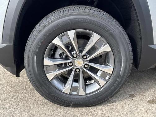 Sterling Gray Metallic 2026 Chevrolet Equinox 1LT