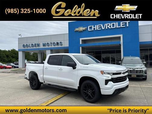Summit White 2026 Chevrolet Silverado 1500 RST