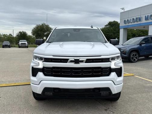 Summit White 2026 Chevrolet Silverado 1500 RST