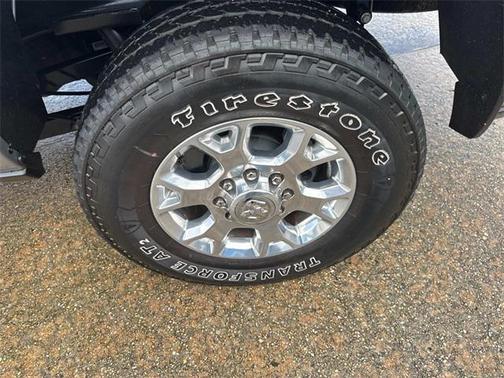 2024 RAM 2500 Laramie Crew Cab 4x4 6'4' Box