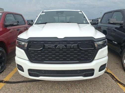 Bright White Clearcoat 2027 RAM 1500 Big Horn/Lone Star