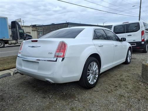 2013 Chrysler 300 S