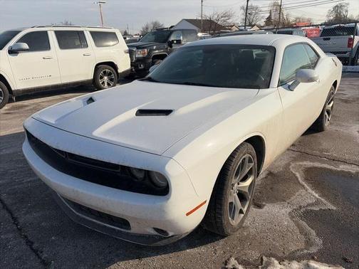 2017 Dodge Challenger SXT