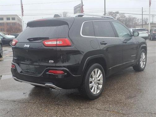 2018 Jeep Cherokee Overland