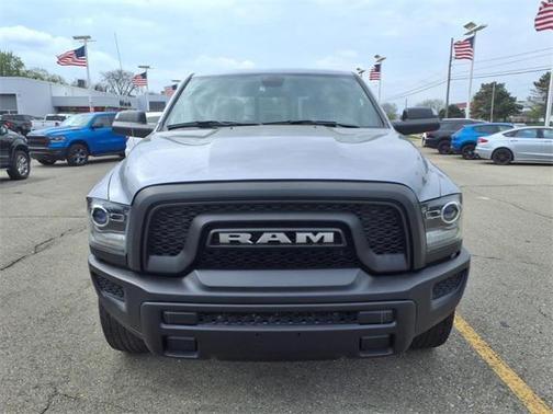 2023 RAM 1500 Classic Warlock Crew Cab 4x4 5'7' Box