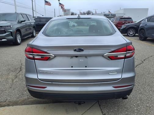 2020 Ford Fusion SE
