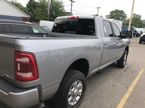 2024 RAM 2500 Laramie Crew Cab 4x4 6'4' Box