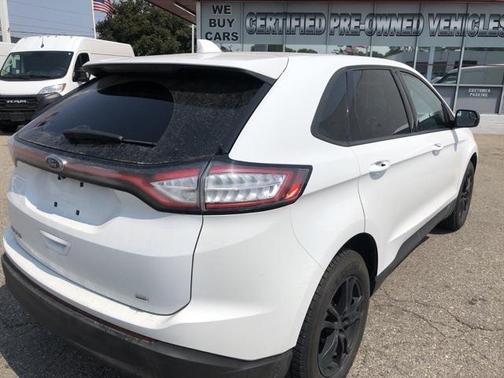 2015 Ford Edge SE