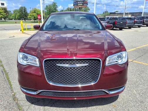 2022 Chrysler 300 Touring