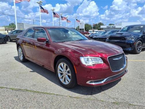 2022 Chrysler 300 Touring