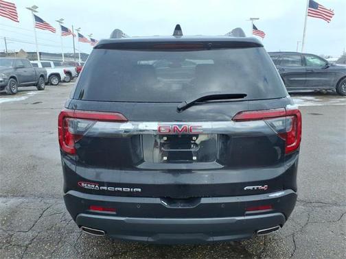 2021 GMC Acadia AWD AT4