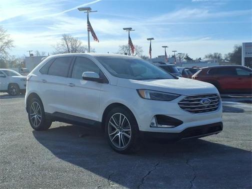 2019 Ford Edge Titanium