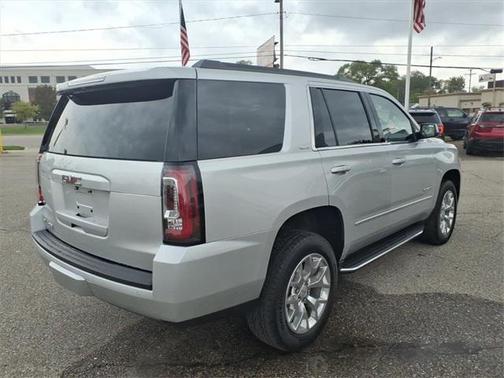 2020 GMC Yukon SLE