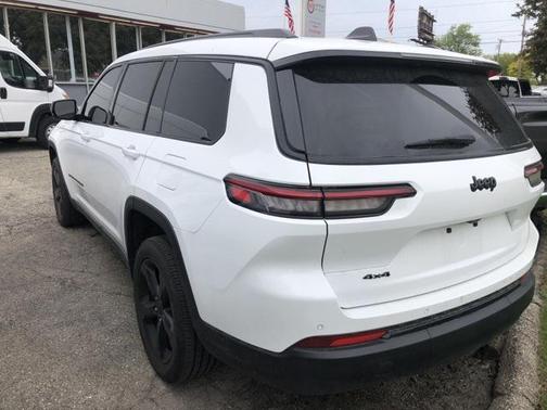 2023 Jeep Grand Cherokee L Altitude