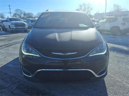 2019 Chrysler Pacifica Limited