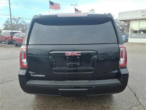 2016 GMC Yukon SLE